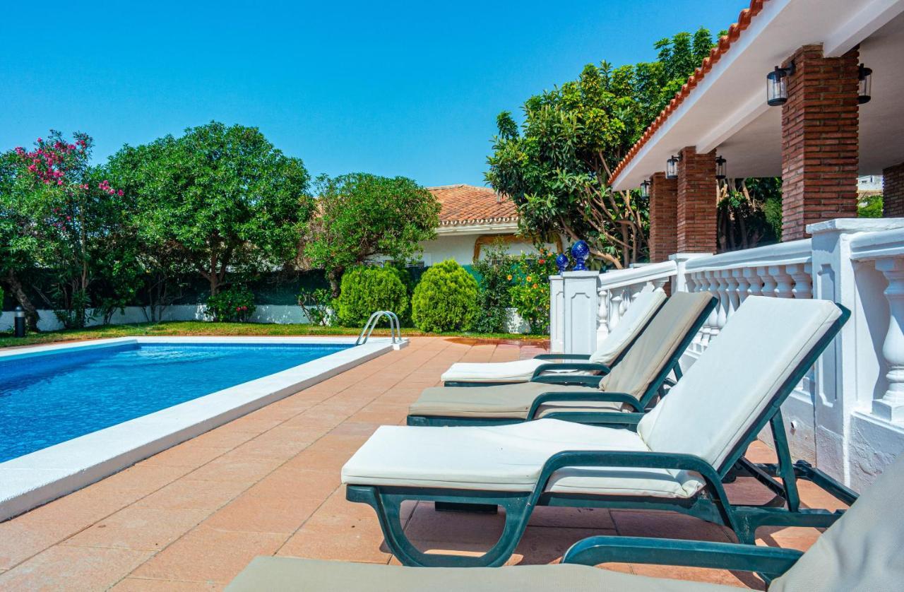 Villa Yanna ベナルマデナ エクステリア 写真